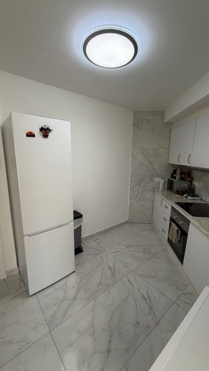 For sale - 3 Bedroom 2 Bathroom Apartment in Torrevieja - Curva Del Palangre  - Alicante