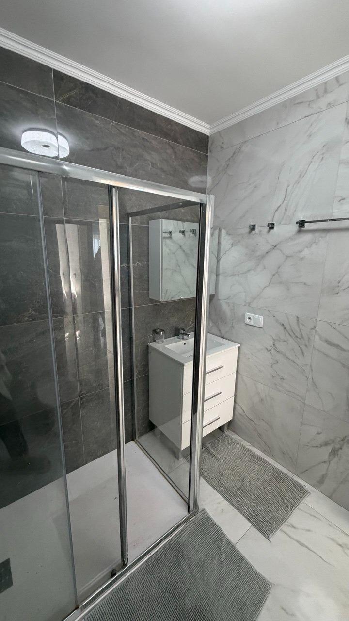 For sale - 3 Bedroom 2 Bathroom Apartment in Torrevieja - Curva Del Palangre  - Alicante
