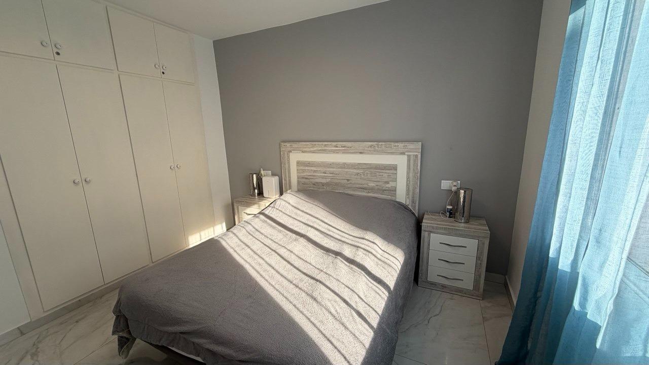 For sale - 3 Bedroom 2 Bathroom Apartment in Torrevieja - Curva Del Palangre  - Alicante
