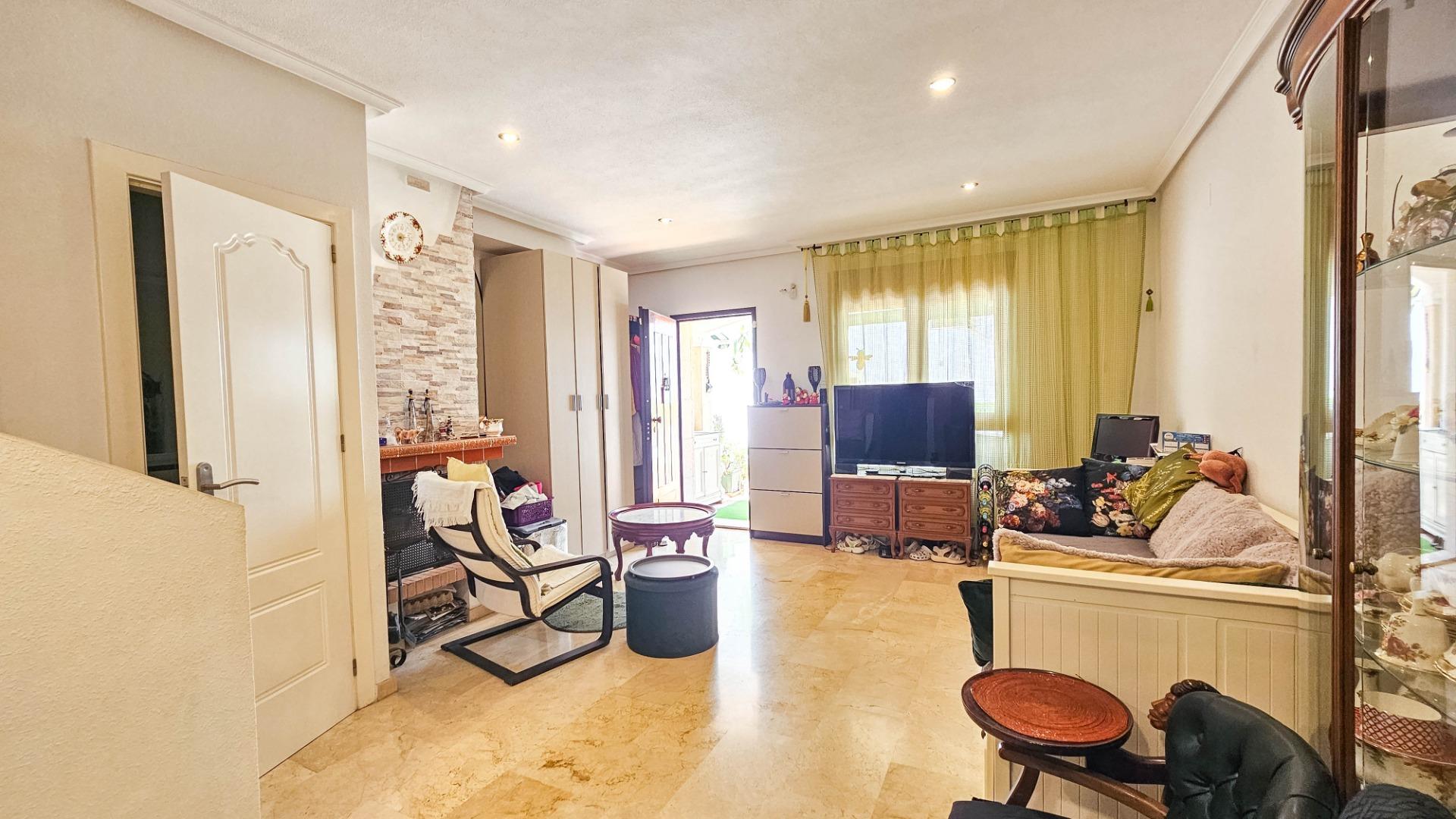 For sale - 2 Bedroom 2 Bathroom Town House in Orihuela Costa - Pau 8  - Alicante