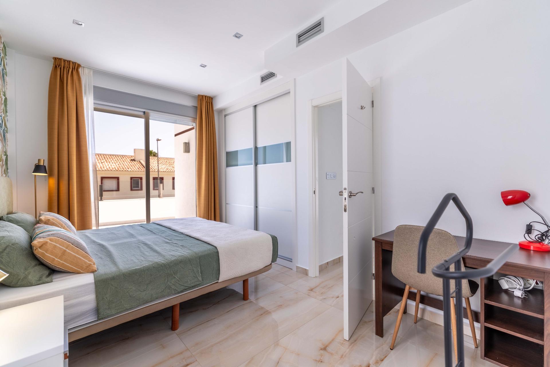 For sale - 3 Bedroom 3 Bathroom Villa in Rojales - Doña Pepa  - Alicante