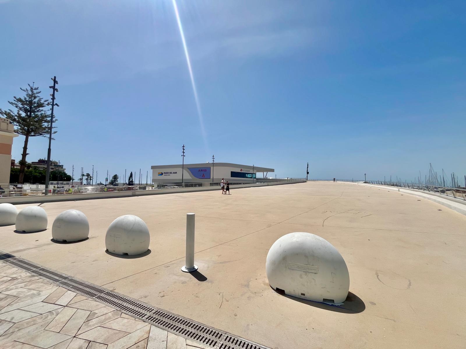For sale - 3 Bedroom 1 Bathroom Apartment in Torrevieja - Centro  - Alicante