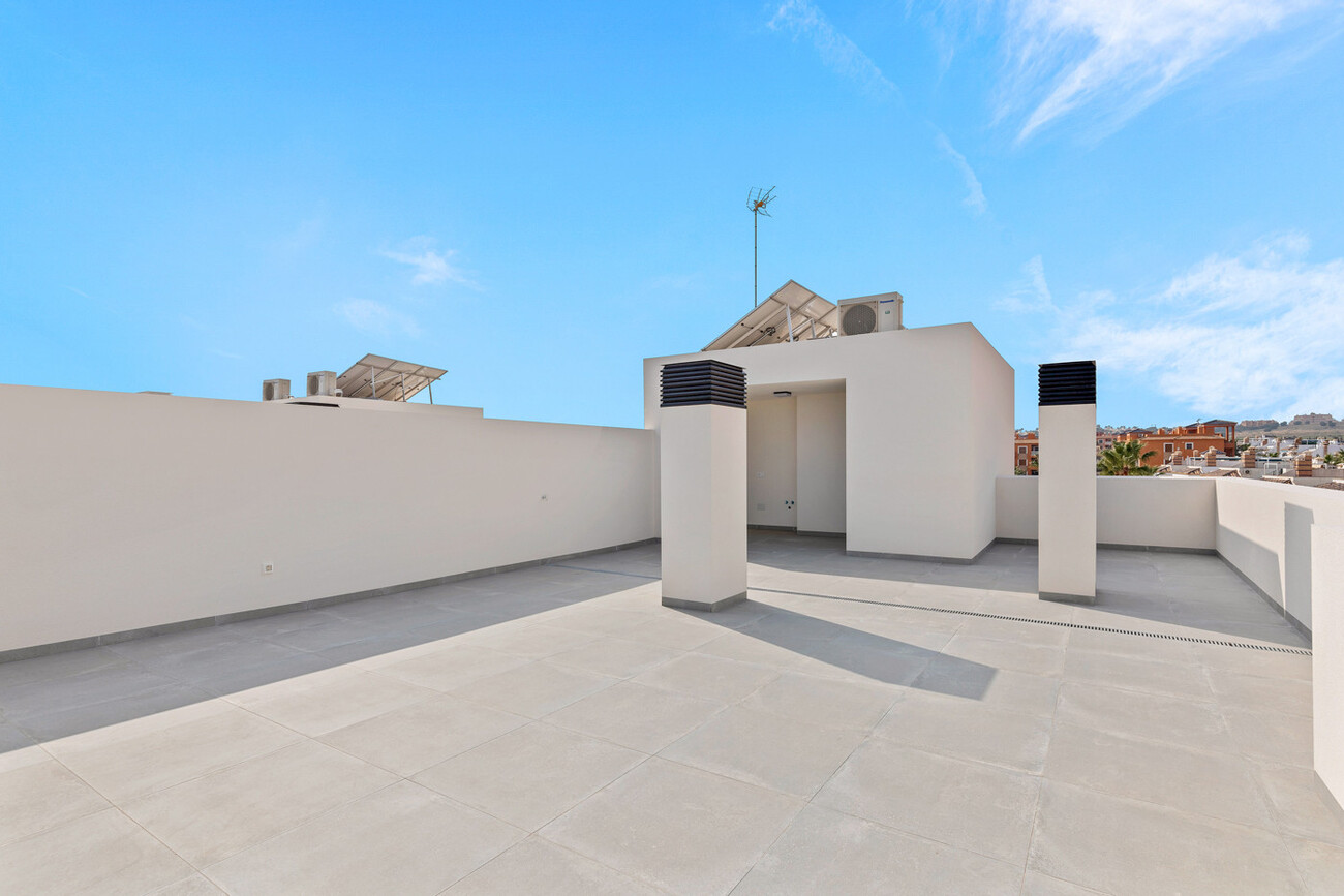 For sale - 2 Bedroom 2 Bathroom Penthouse Penthouse in Orihuela Costa - Villamartin  - Alicante