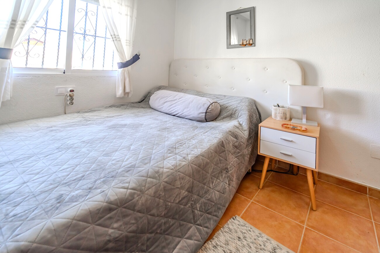 For sale - 3 Bedroom 1 Bathroom Semi Detached in Los Altos - Res Valle de los pinos  - Alicante