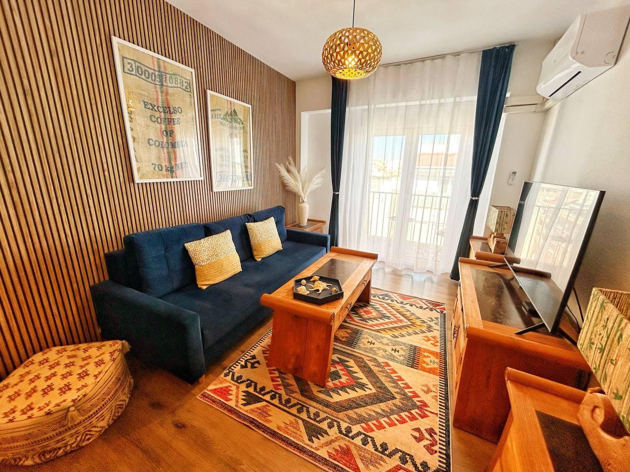 For sale - 3 Bedroom 1 Bathroom Penthouse in Torrevieja - Centro  - Alicante