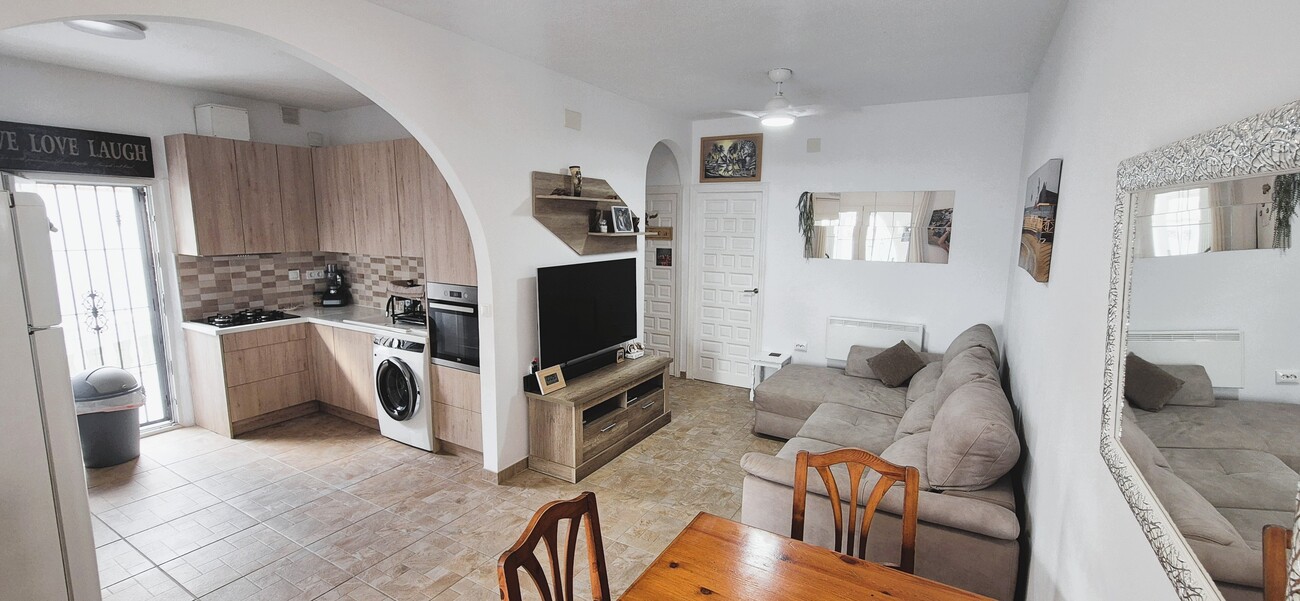 For sale - 2 Bedroom 1 Bathroom Bungalow in Blue Lagoon - Costa Blanca  - Alicante