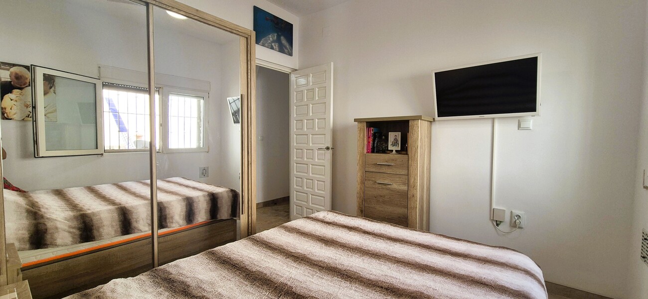 For sale - 2 Bedroom 1 Bathroom Bungalow in Blue Lagoon - Costa Blanca  - Alicante
