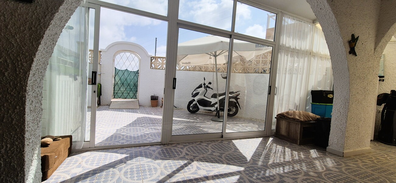 For sale - 2 Bedroom 1 Bathroom Bungalow in Blue Lagoon - Costa Blanca  - Alicante