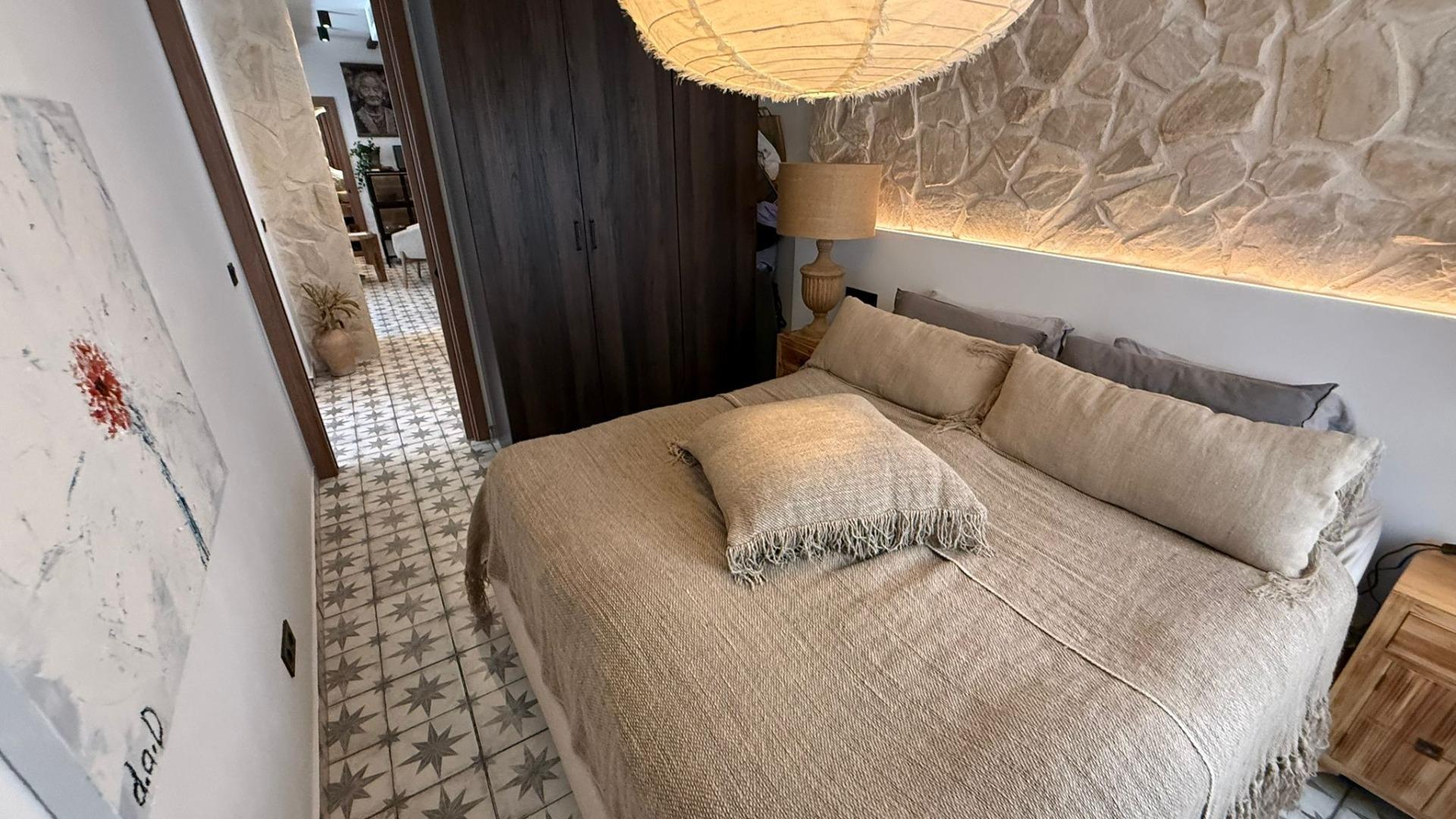 For sale - 2 Bedroom 2 Bathroom Apartment in Torrevieja - Estacion De Autobuses  - Alicante