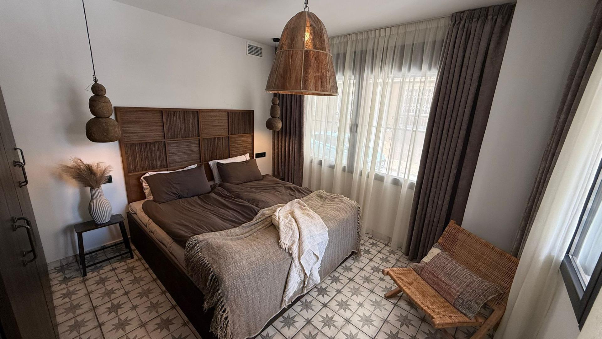 For sale - 2 Bedroom 2 Bathroom Apartment in Torrevieja - Estacion De Autobuses  - Alicante