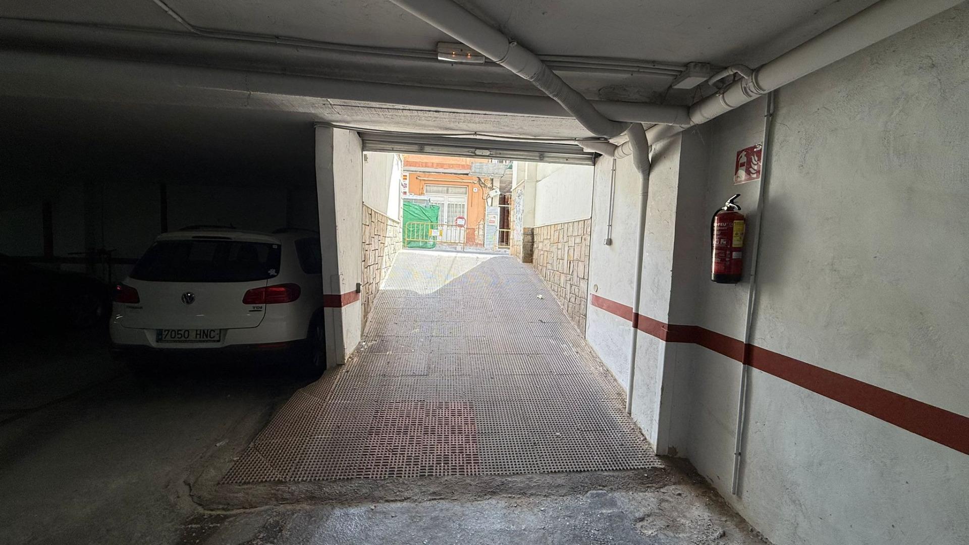 For sale - 2 Bedroom 2 Bathroom Apartment in Torrevieja - Estacion De Autobuses  - Alicante
