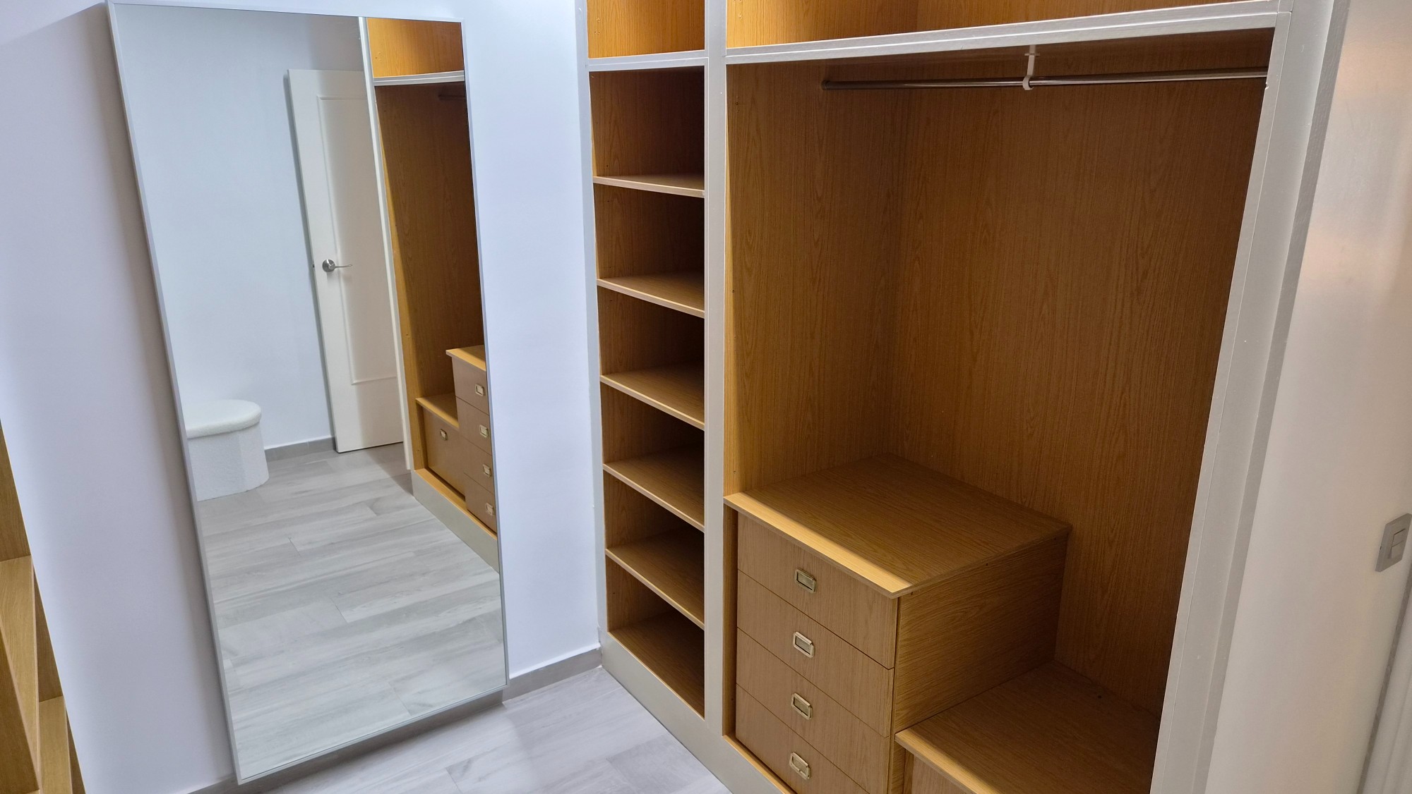 For sale - 3 Bedroom 2 Bathroom Apartment in Torrevieja - Costa Blanca  - Alicante