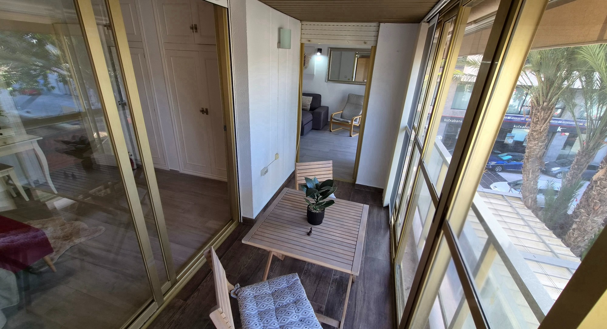 For sale - 3 Bedroom 2 Bathroom Apartment in Torrevieja - Costa Blanca  - Alicante