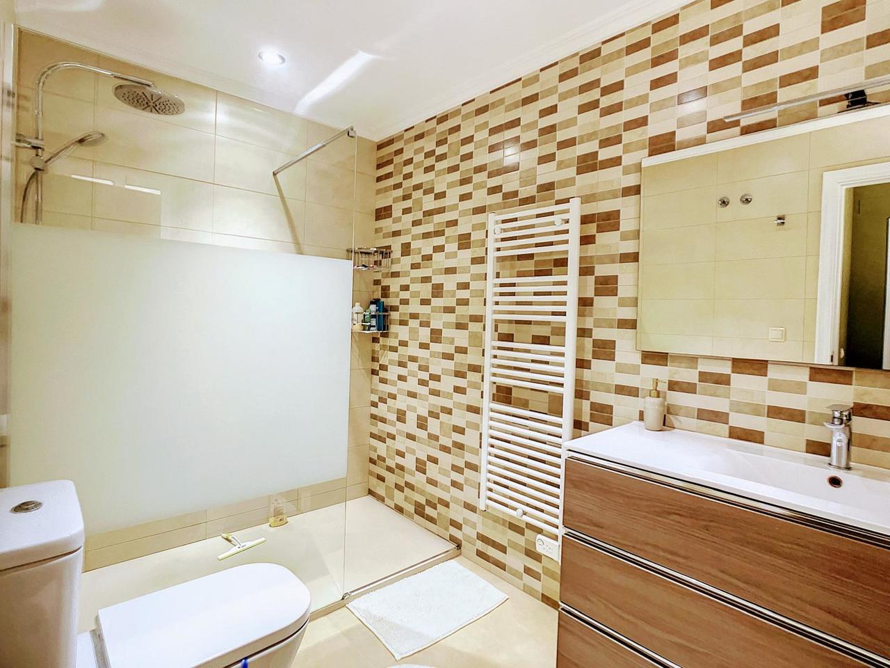 For sale - 3 Bedroom 3 Bathroom Villa in Pinar de Campoverde - Inland  - Alicante