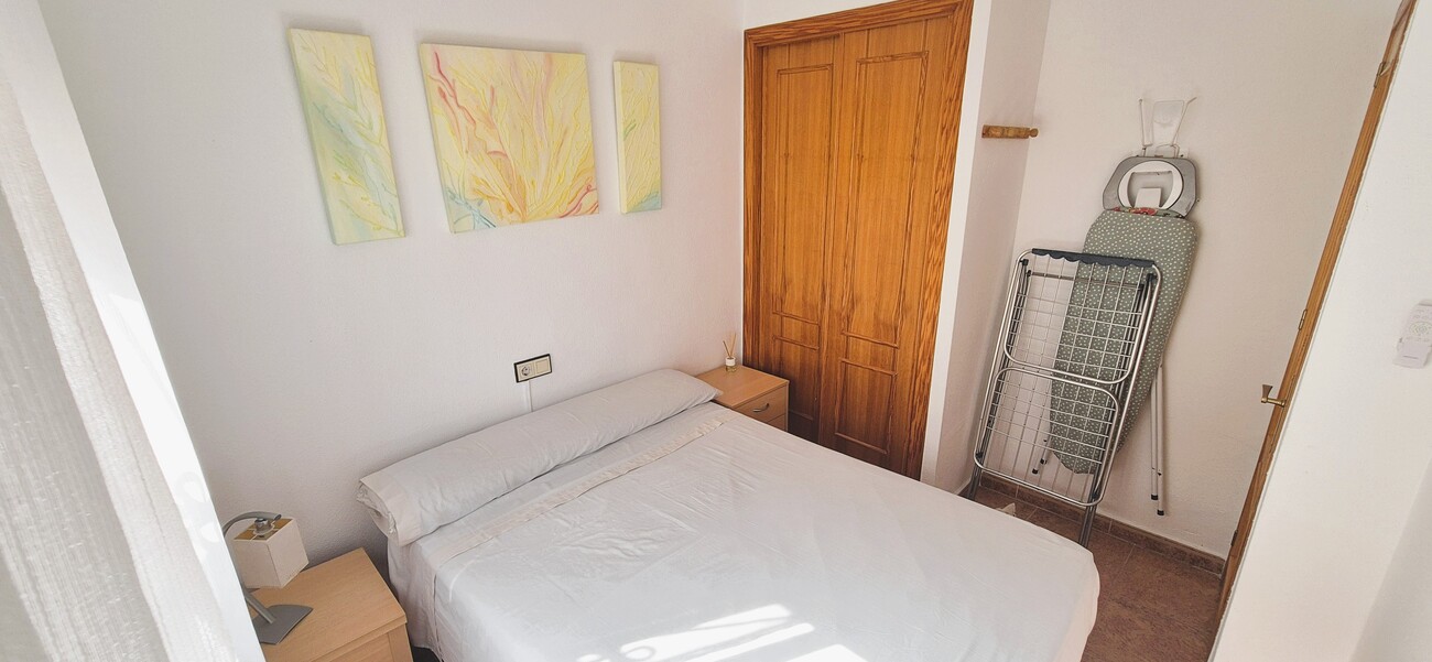 For sale - 6 Bedroom 2 Bathroom Quad House in Torrevieja - Costa Blanca  - Alicante