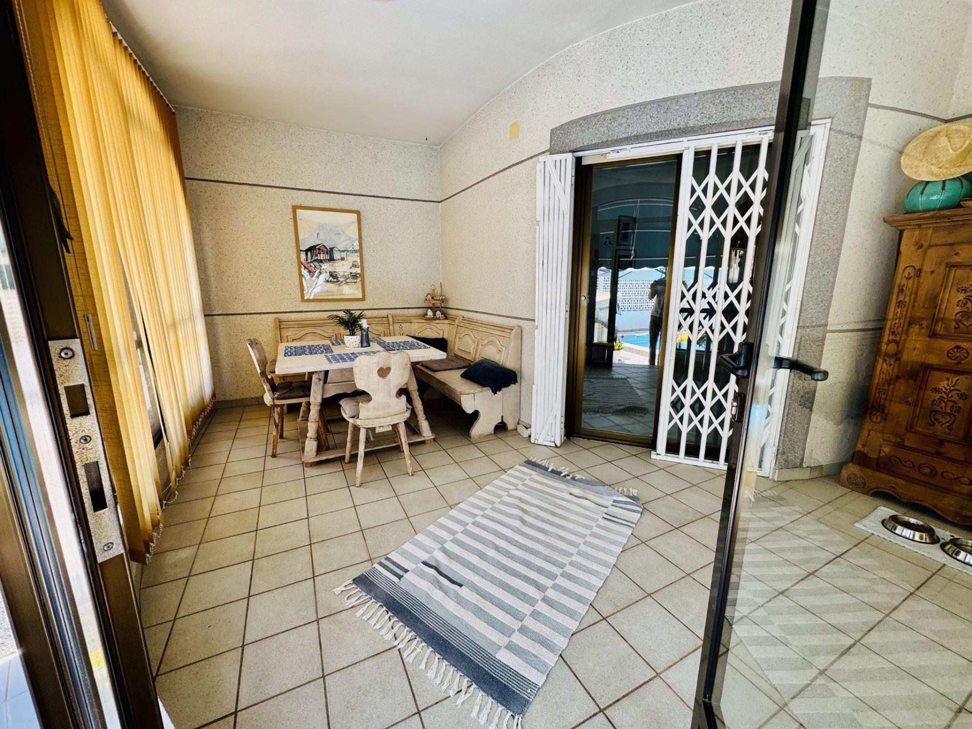 For sale - 2 Bedroom 1 Bathroom Villa in Torrevieja - La Siesta - El Salado - Torreta  - Alicante