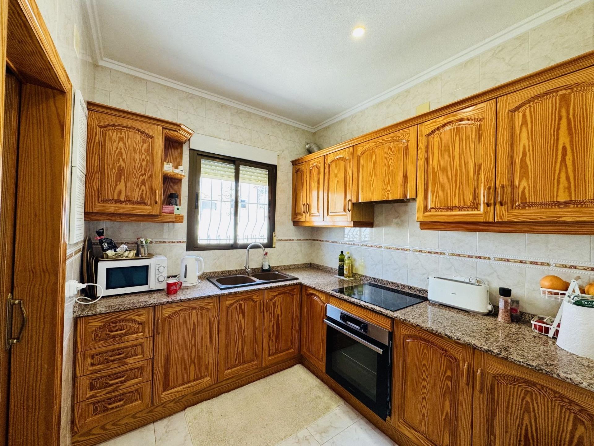 For sale - 2 Bedroom 1 Bathroom Villa in Torrevieja - La Siesta - El Salado - Torreta  - Alicante