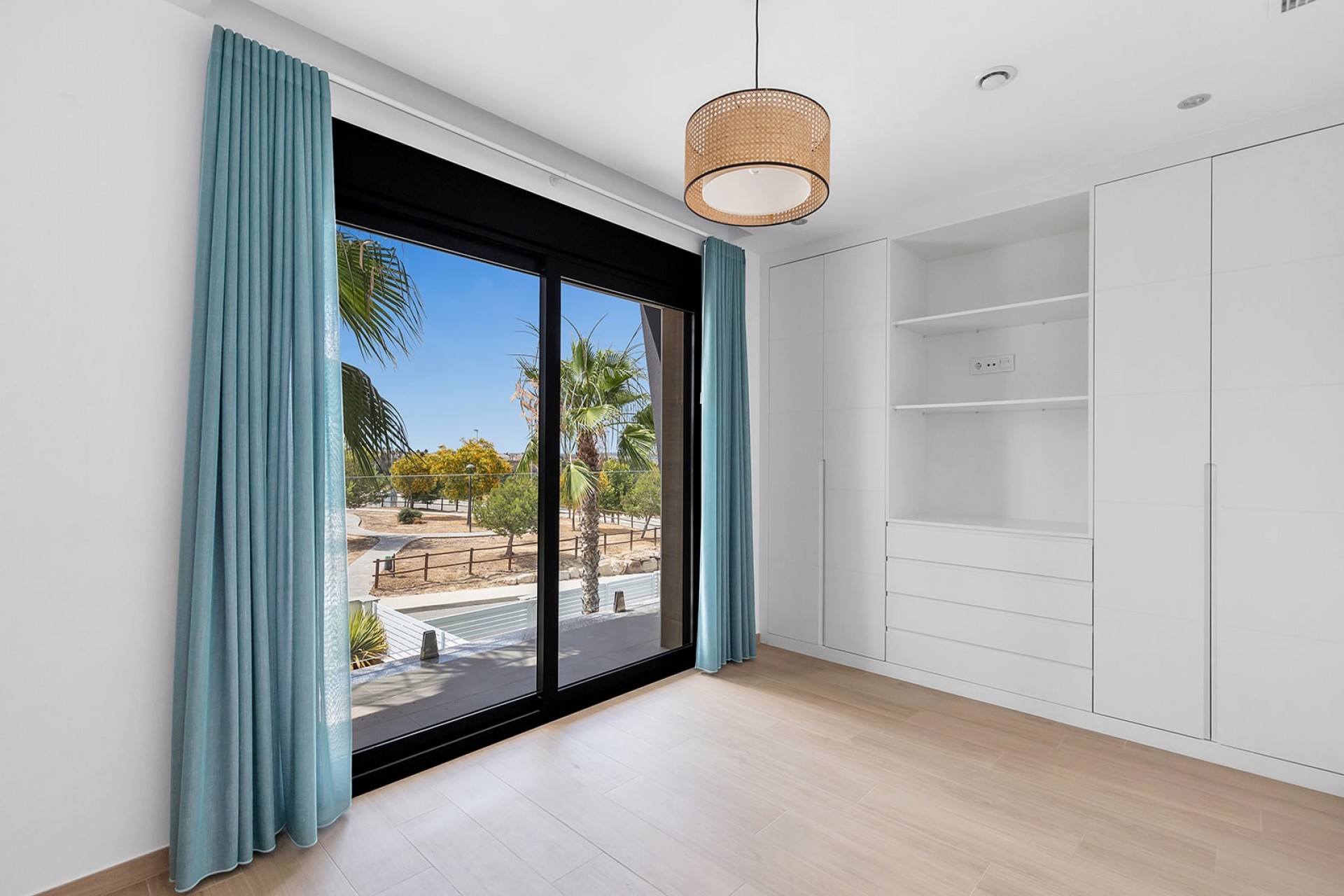 For sale - 3 Bedroom 2 Bathroom Villa in Benijofar - Costa Blanca  - Alicante