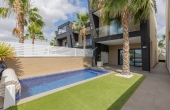 27-47-244-11-598/78410, 3 Bedroom 2 Bathroom Villa in Benijofar