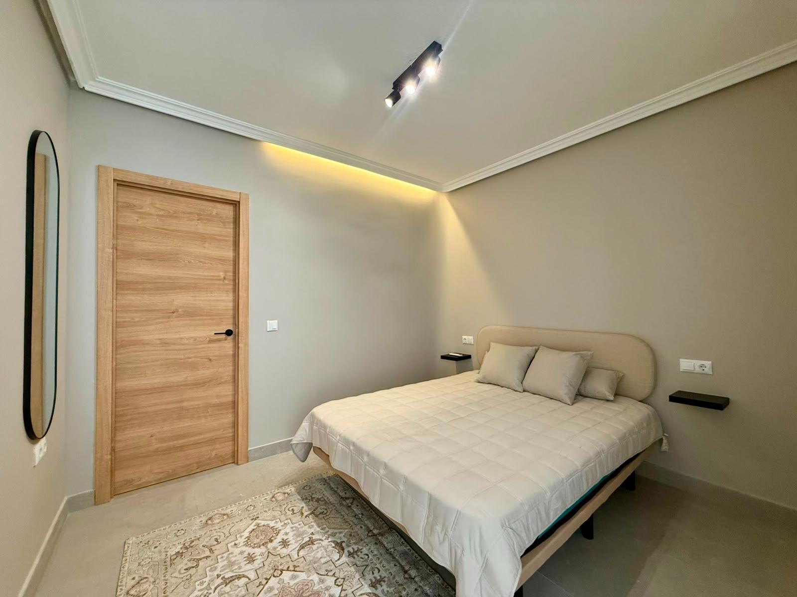 For sale - 2 Bedroom 1 Bathroom Apartment in Torrevieja - Playa Del Cura  - Alicante