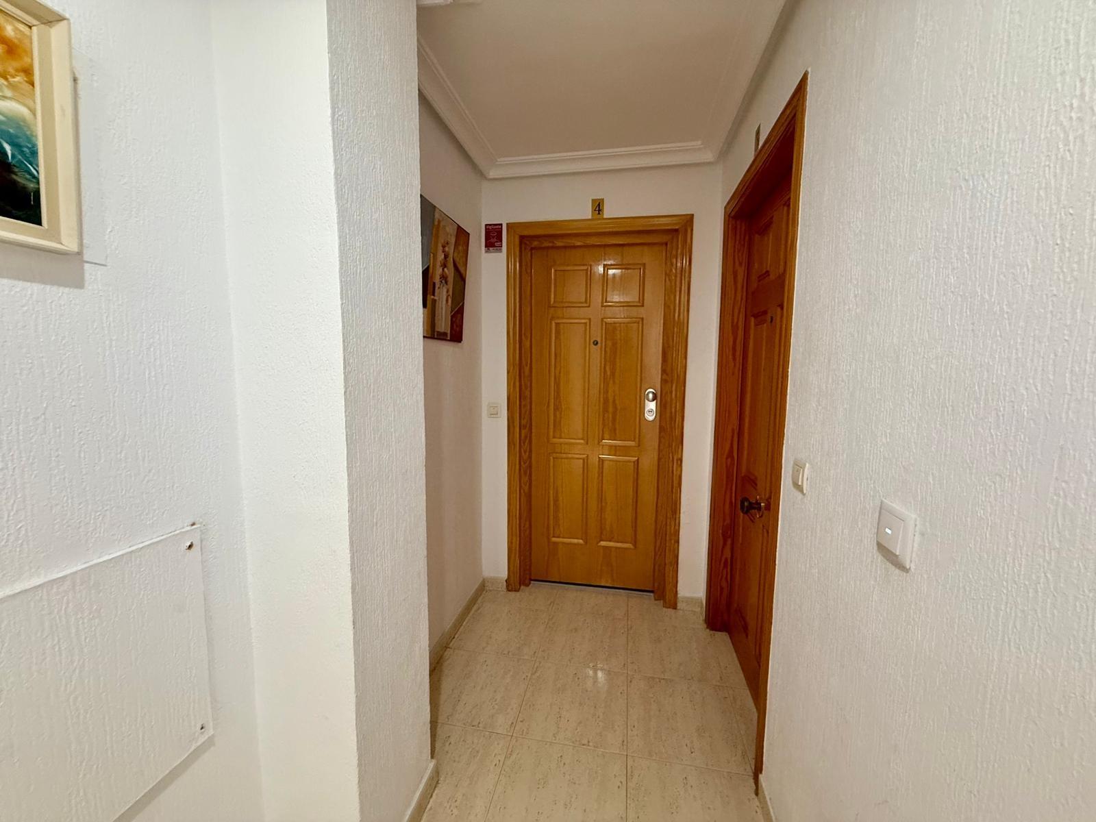 For sale - 2 Bedroom 1 Bathroom Apartment in Torrevieja - Playa Del Cura  - Alicante