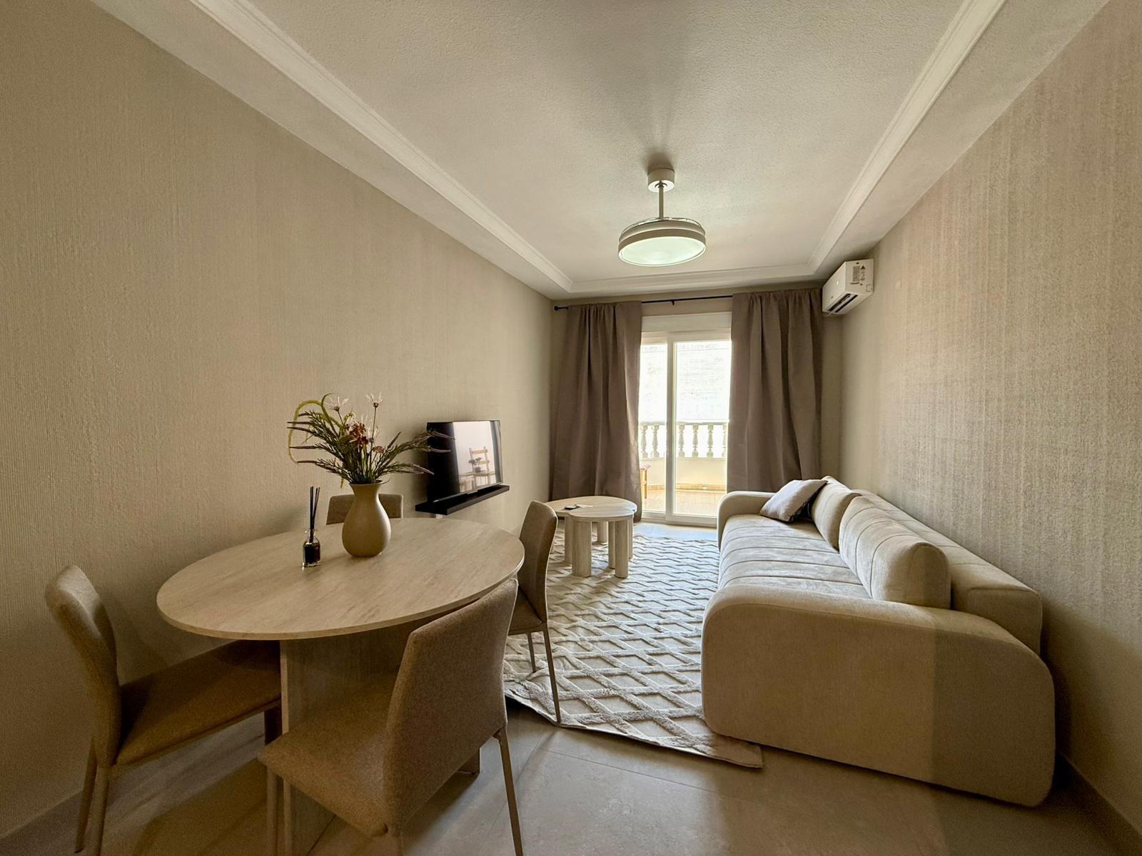 For sale - 2 Bedroom 1 Bathroom Apartment in Torrevieja - Playa Del Cura  - Alicante