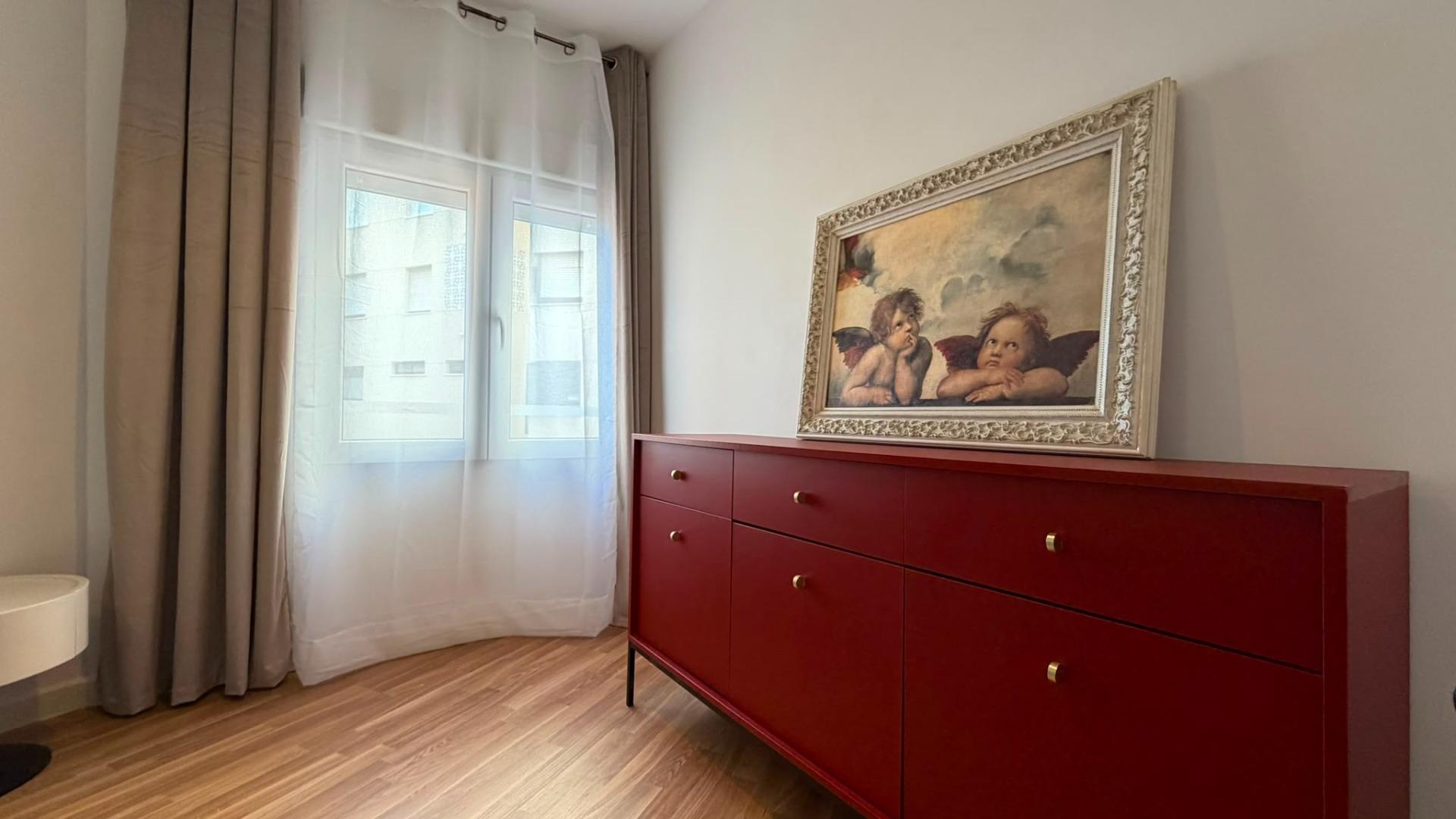 For sale - 3 Bedroom 2 Bathroom Apartment in Torrevieja - Playa Del Cura  - Alicante