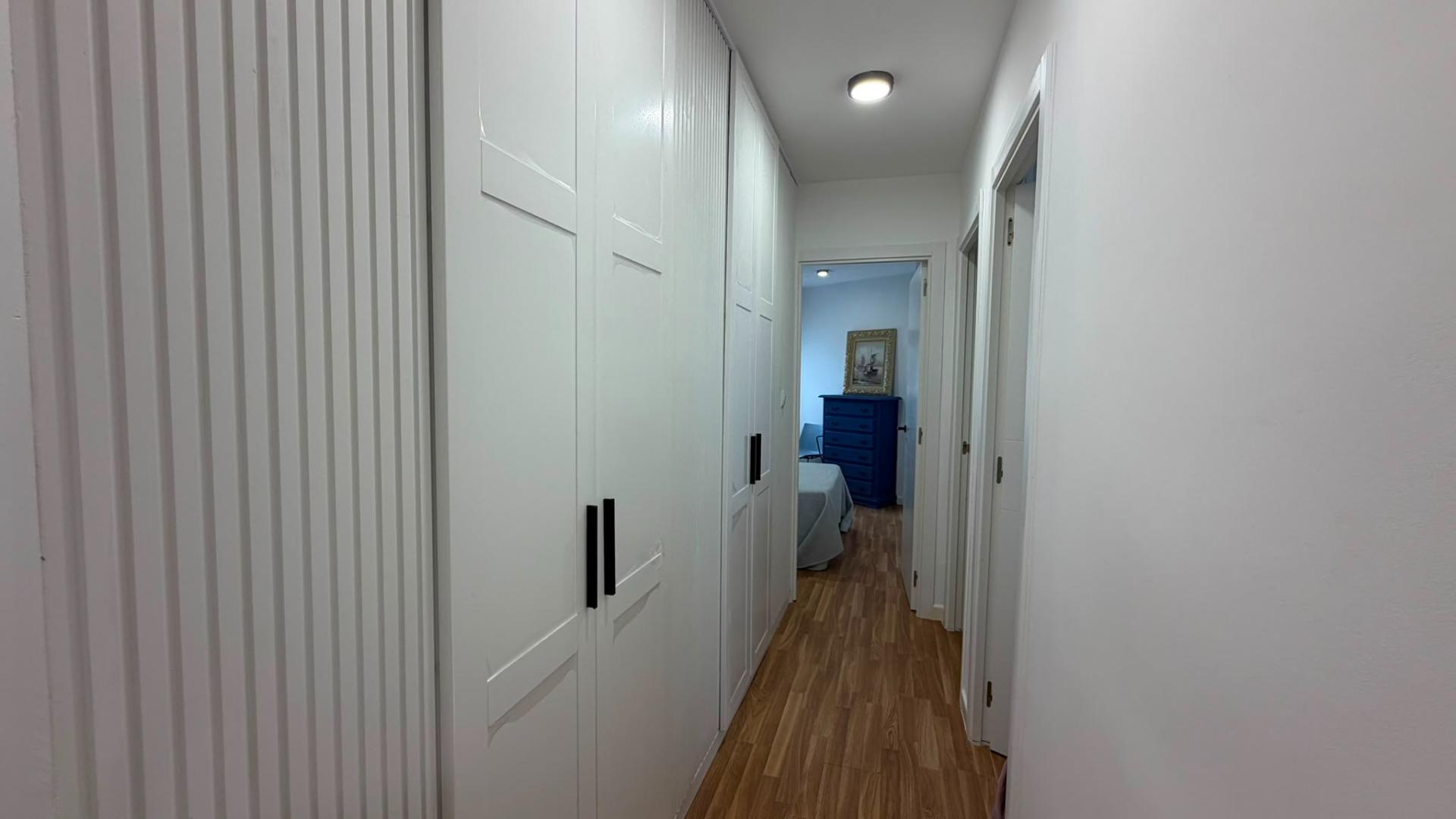 For sale - 3 Bedroom 2 Bathroom Apartment in Torrevieja - Playa Del Cura  - Alicante