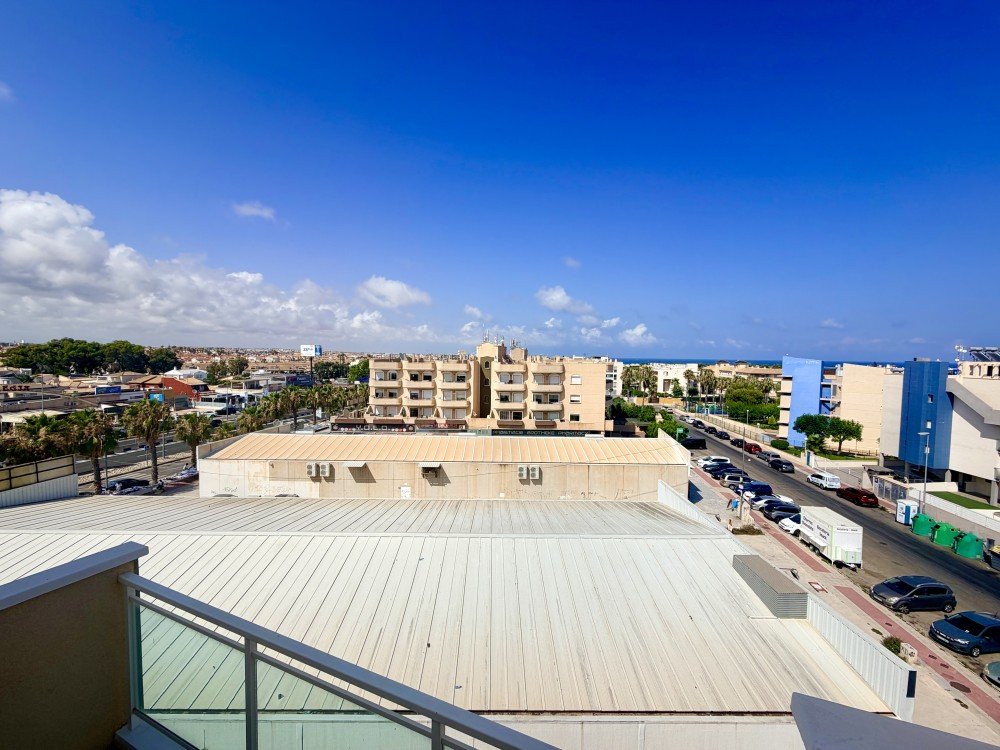 For sale - 2 Bedroom 1 Bathroom Penthouse in Orihuela Costa - Costa Blanca  - Alicante