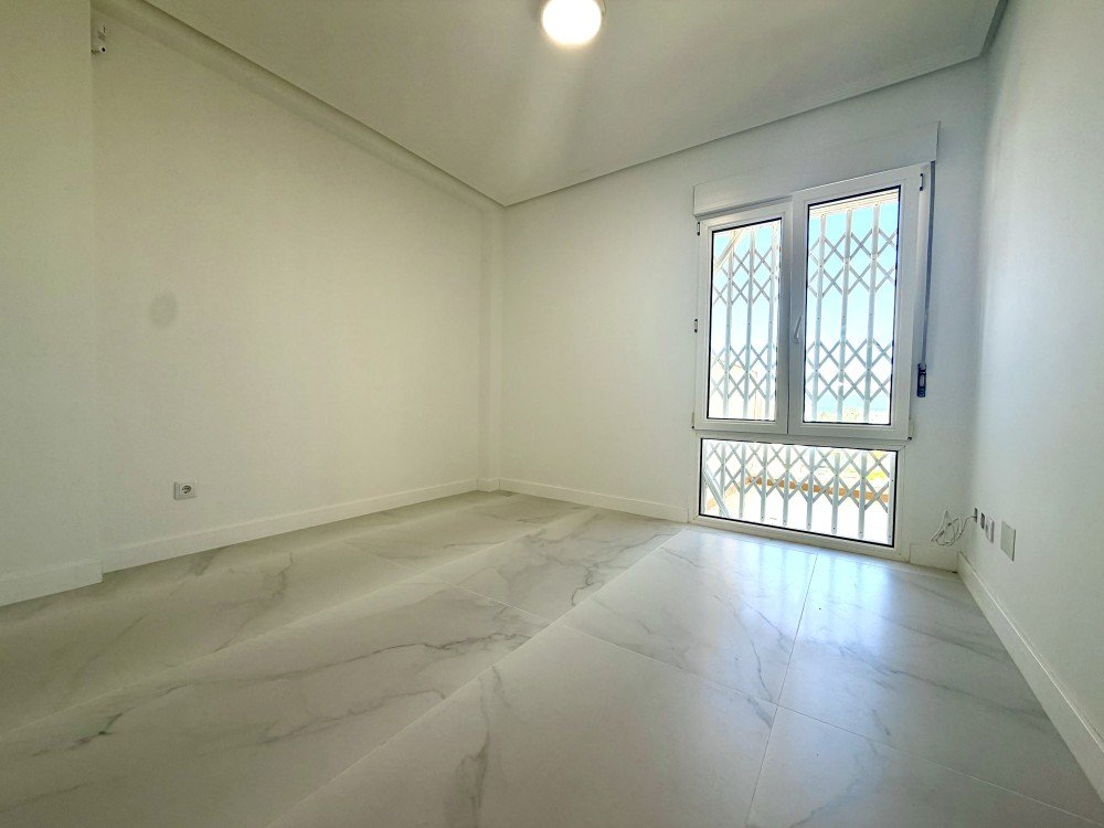 For sale - 2 Bedroom 1 Bathroom Penthouse in Orihuela Costa - Costa Blanca  - Alicante