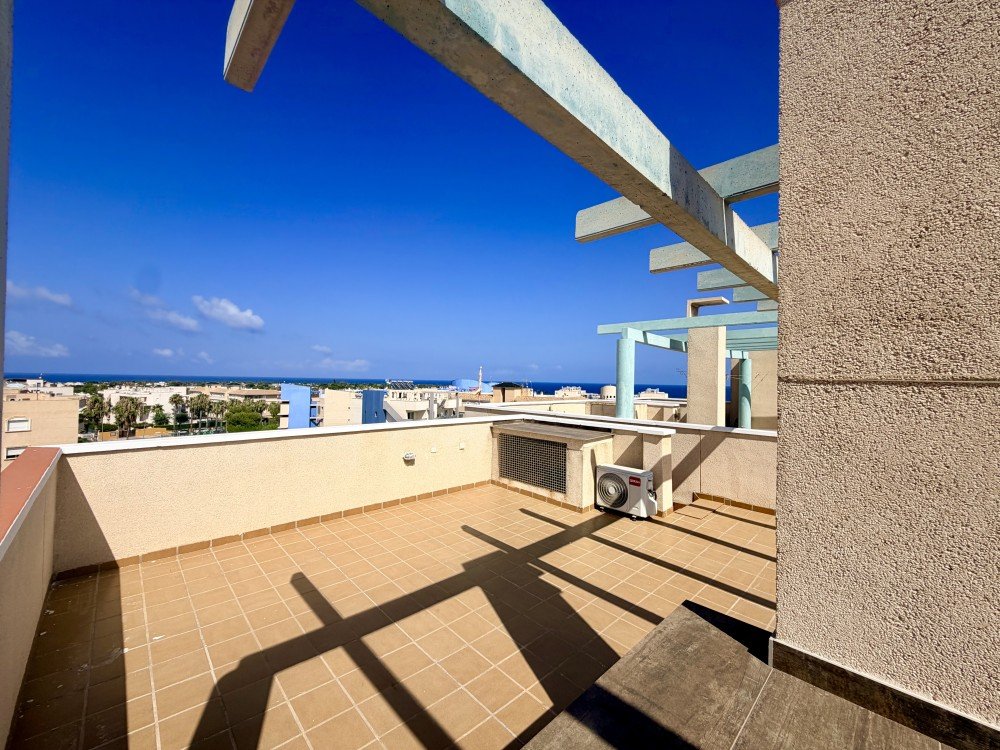 For sale - 2 Bedroom 1 Bathroom Penthouse in Orihuela Costa - Costa Blanca  - Alicante