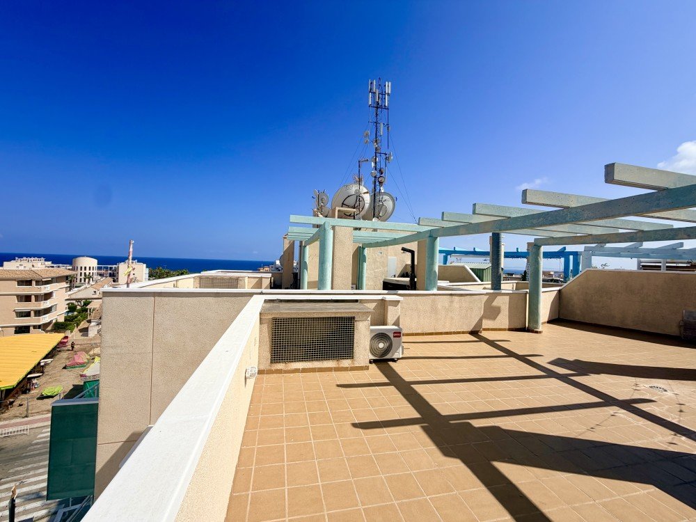 For sale - 2 Bedroom 1 Bathroom Penthouse in Orihuela Costa - Costa Blanca  - Alicante