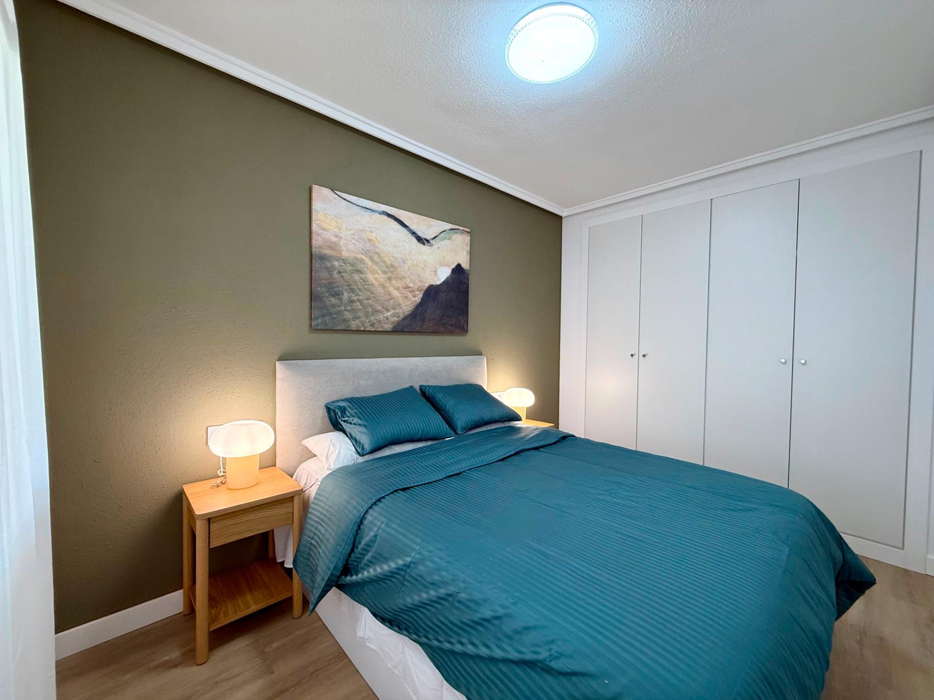 For sale - 2 Bedroom 1 Bathroom Penthouse in Torrevieja - Habaneras  - Alicante