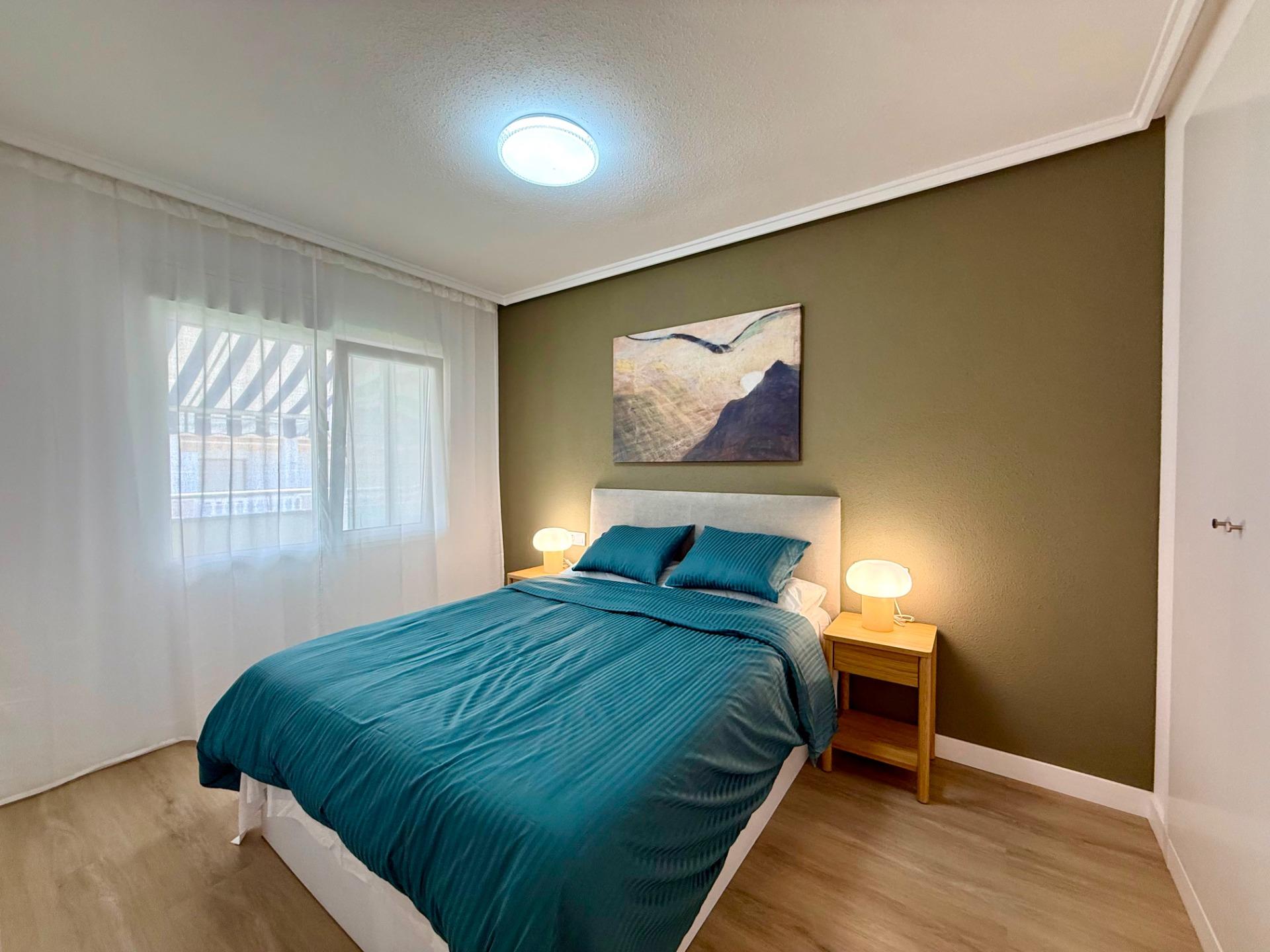 For sale - 2 Bedroom 1 Bathroom Penthouse in Torrevieja - Habaneras  - Alicante