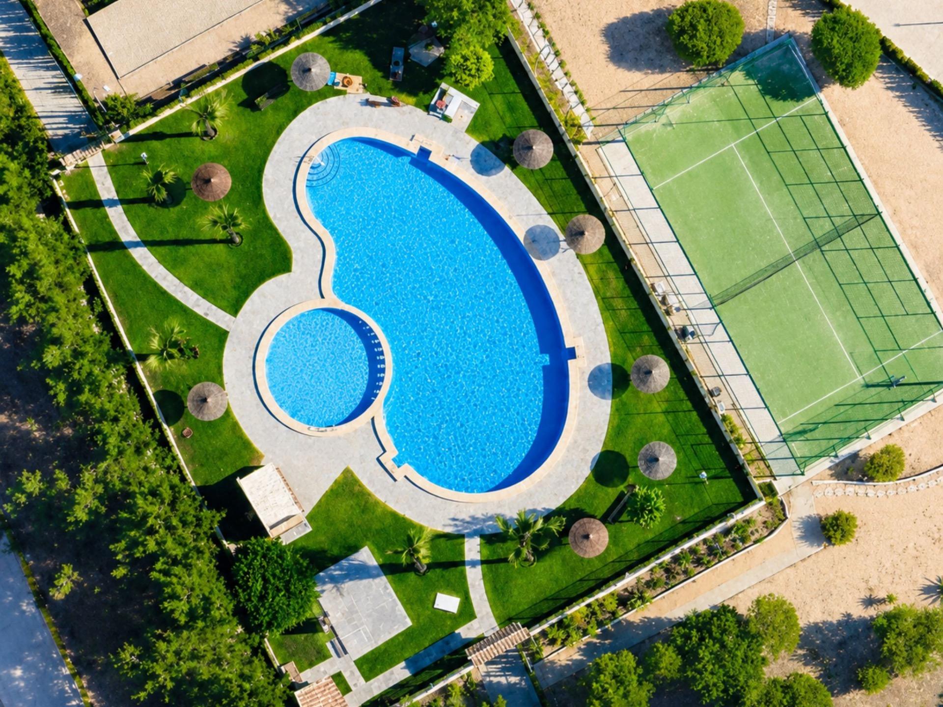 For sale - 6 Bedroom 2 Bathroom Town House in Orihuela Costa - Los Altos  - Alicante