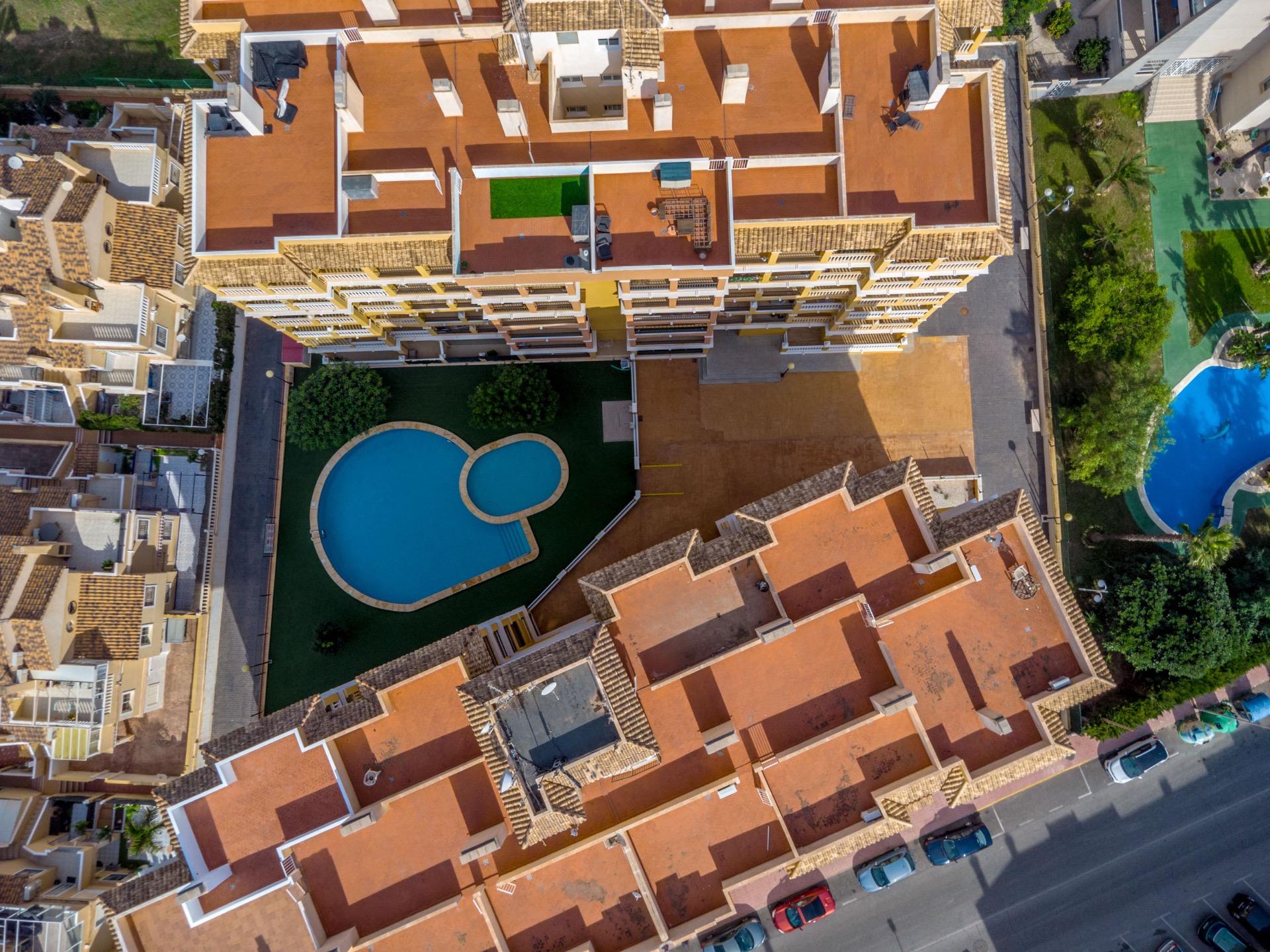 For sale - 2 Bedroom 1 Bathroom Penthouse in Torrevieja - Torreblanca  - Alicante