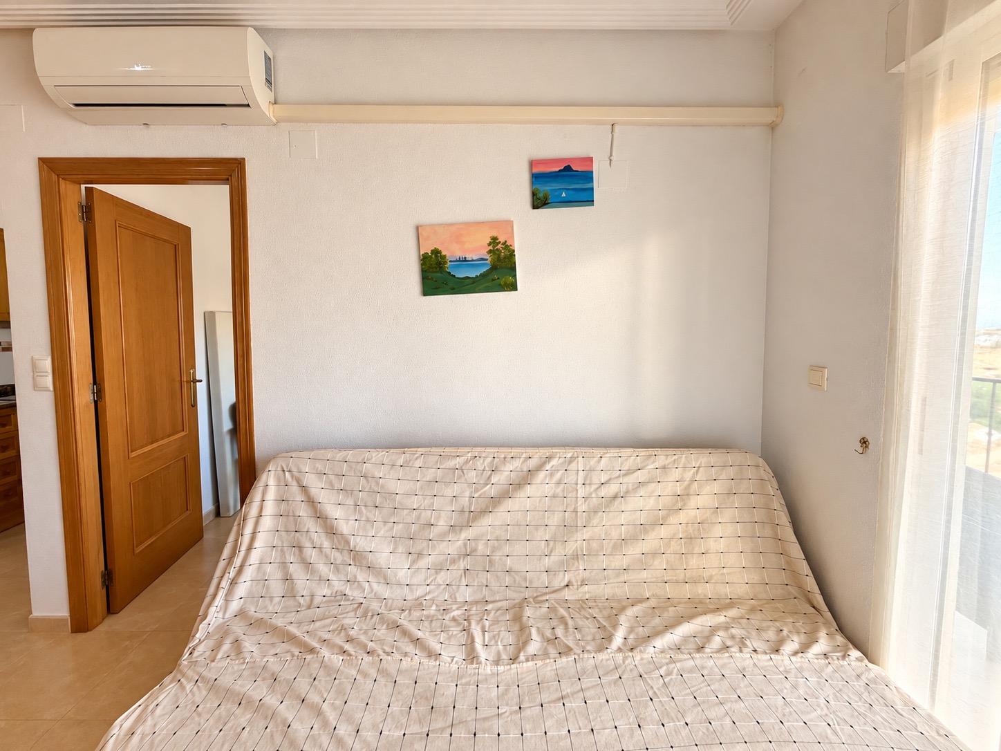 For sale - 2 Bedroom 1 Bathroom Penthouse in Torrevieja - Torreblanca  - Alicante