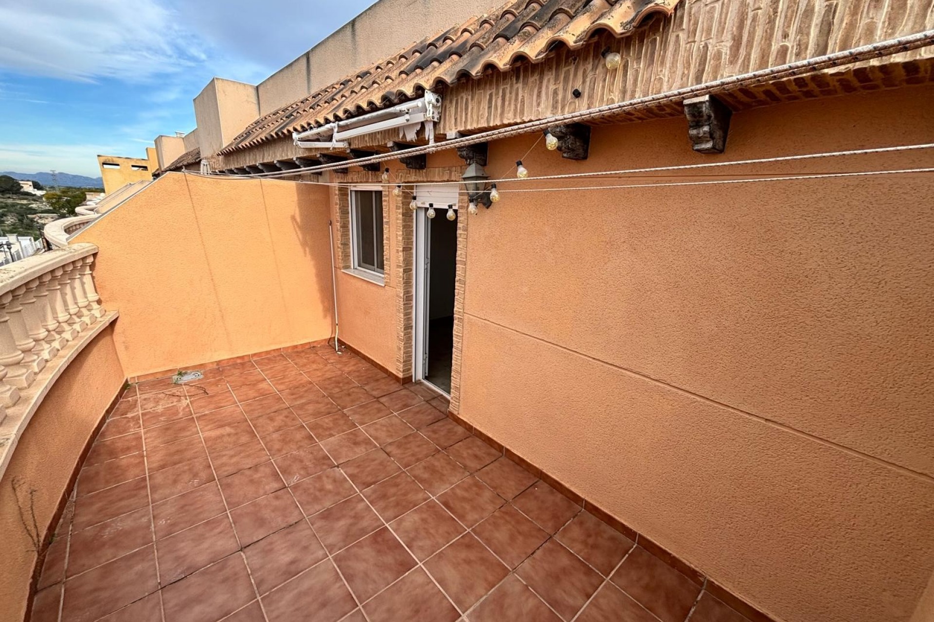 For sale - 5 Bedroom 2 Bathroom Townhouse in Urbanització Els Estanys - Urbanització Els Estanys  - Alicante