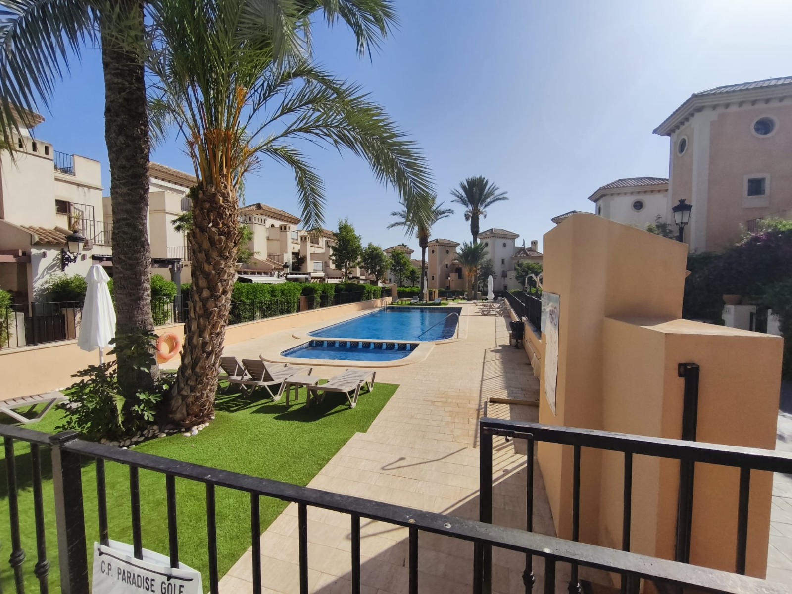 For sale - 3 Bedroom 2 Bathroom Bungalow in La Finca Golf Resort - Inland  - Alicante