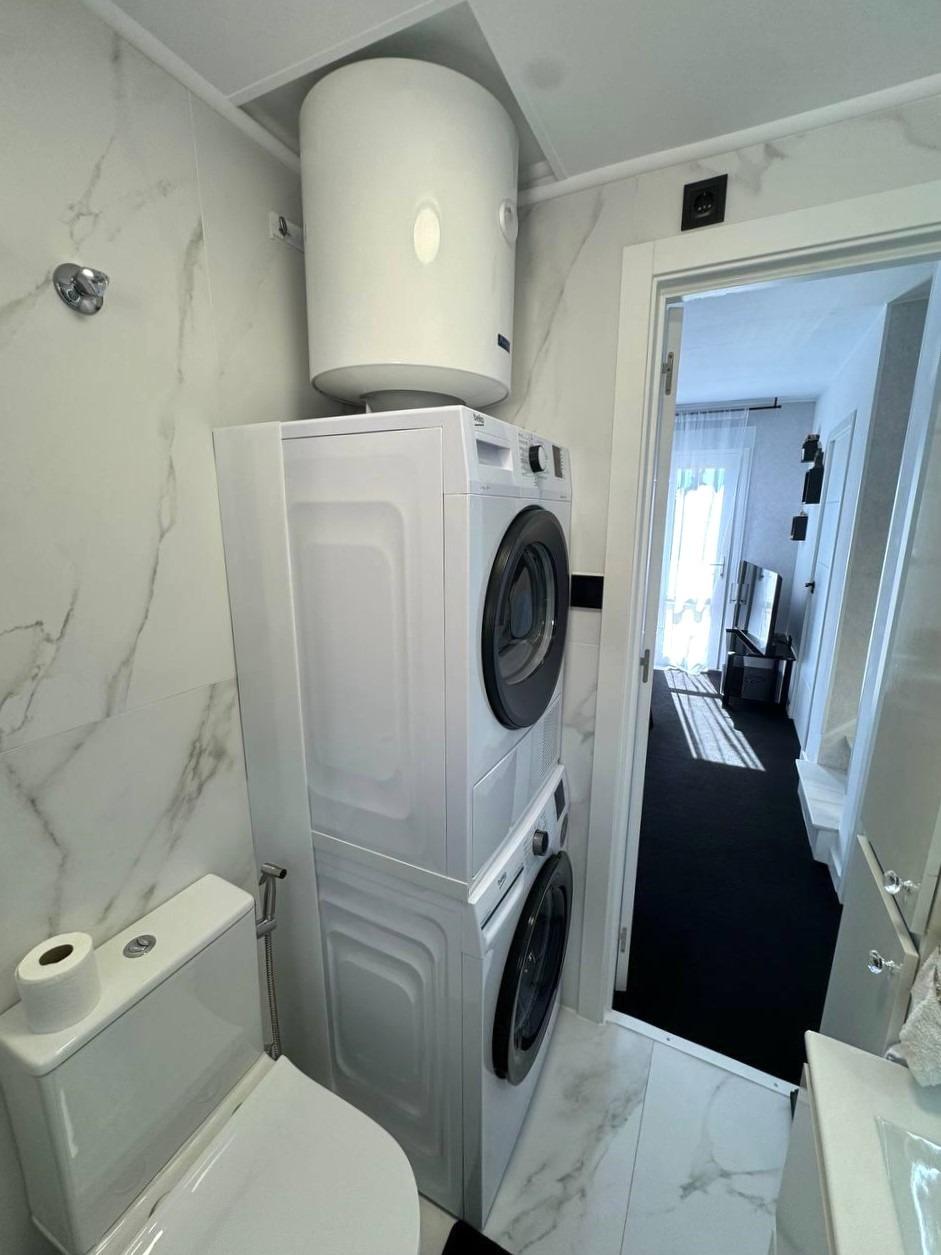 For sale - 3 Bedroom 1 Bathroom Duplex in Torrevieja - Carrefour  - Alicante