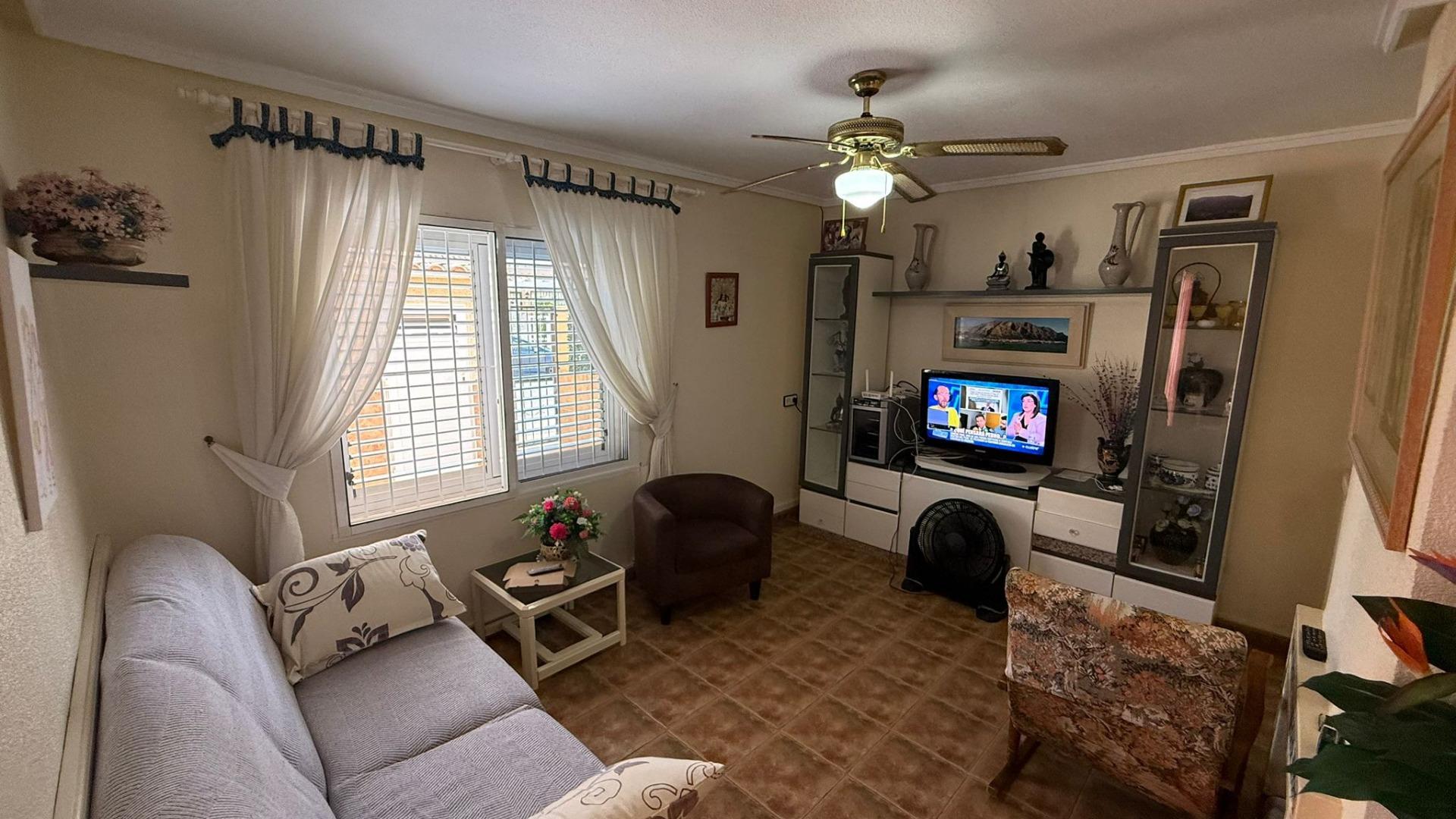 For sale - 3 Bedroom 3 Bathroom Duplex in Torrevieja - Los Frutales  - Alicante