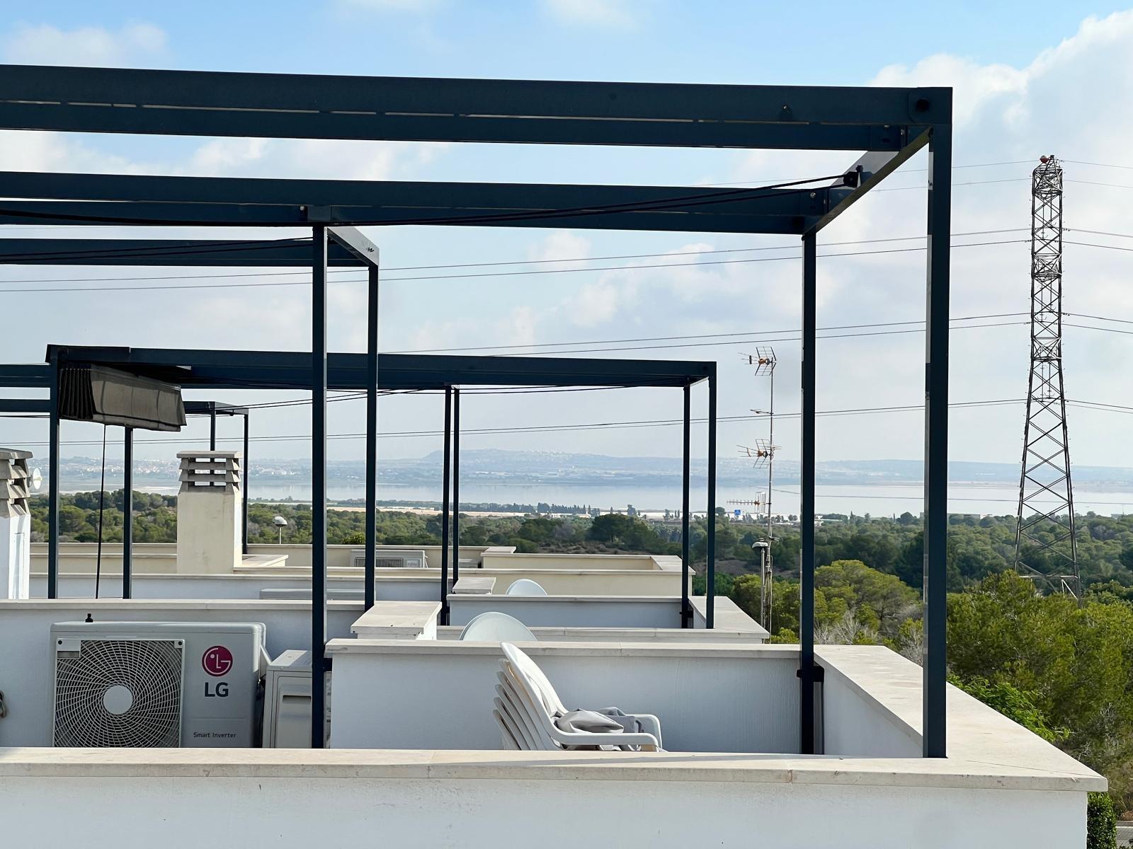 For sale - 3 Bedroom 2 Bathroom Villa in Villamartin - Villamartín-las Filipinas  - Alicante