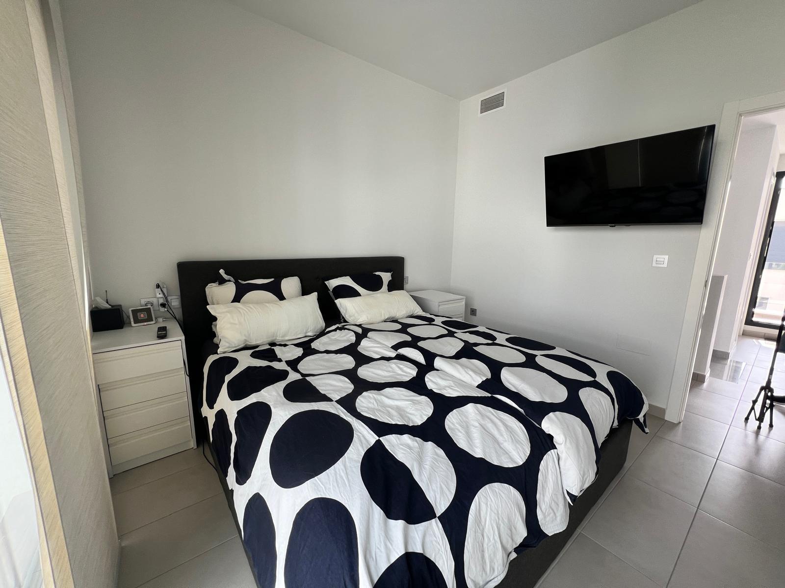 For sale - 3 Bedroom 2 Bathroom Villa in Villamartin - Villamartín-las Filipinas  - Alicante