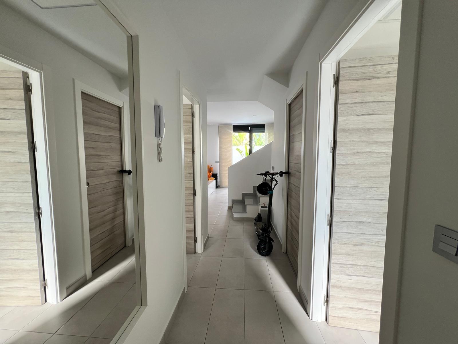 For sale - 3 Bedroom 2 Bathroom Villa in Villamartin - Villamartín-las Filipinas  - Alicante