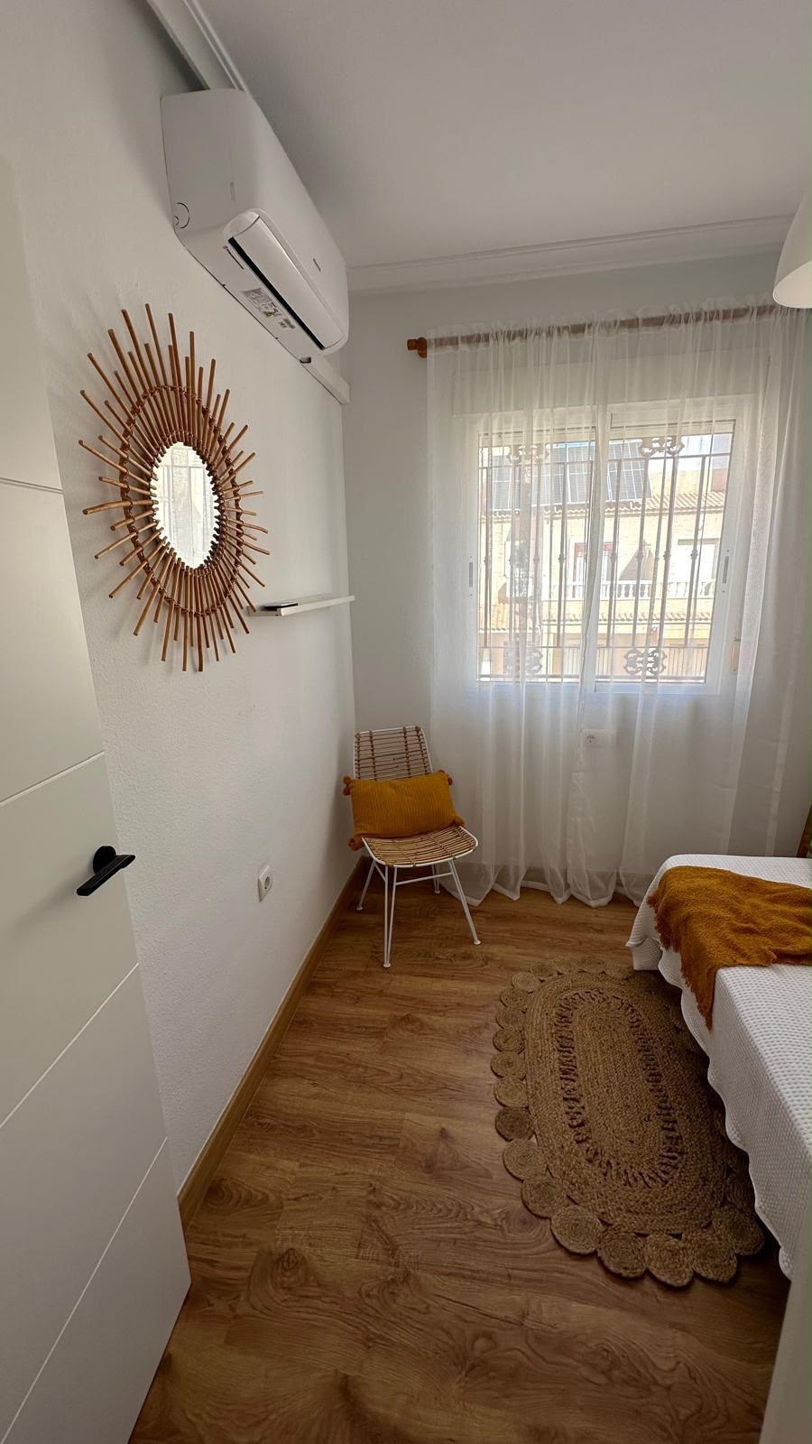 For sale - 3 Bedroom 3 Bathroom Town House in La Zenia  - La Zenia  - Alicante