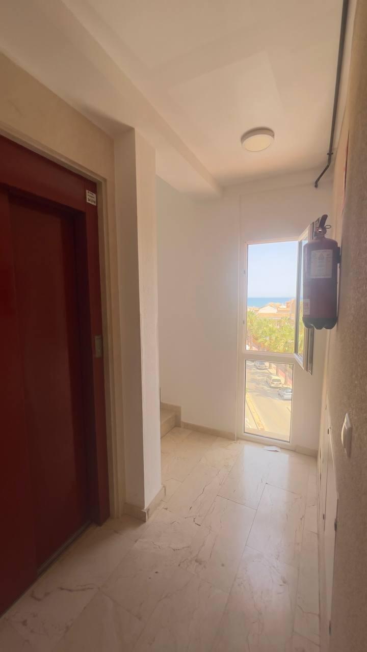 For sale - 2 Bedroom 1 Bathroom Penthouse in Orihuela Costa - Cabo Roig  - Alicante