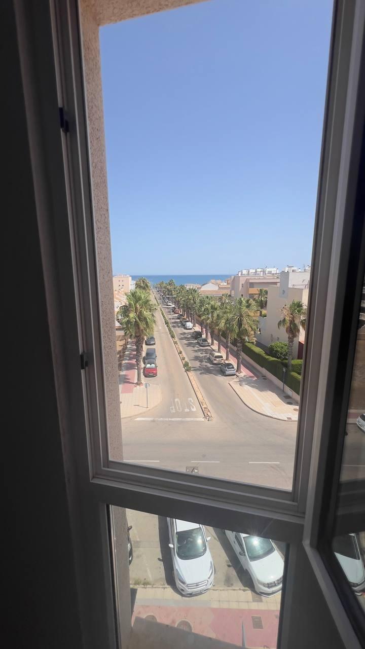 For sale - 2 Bedroom 1 Bathroom Penthouse in Orihuela Costa - Cabo Roig  - Alicante