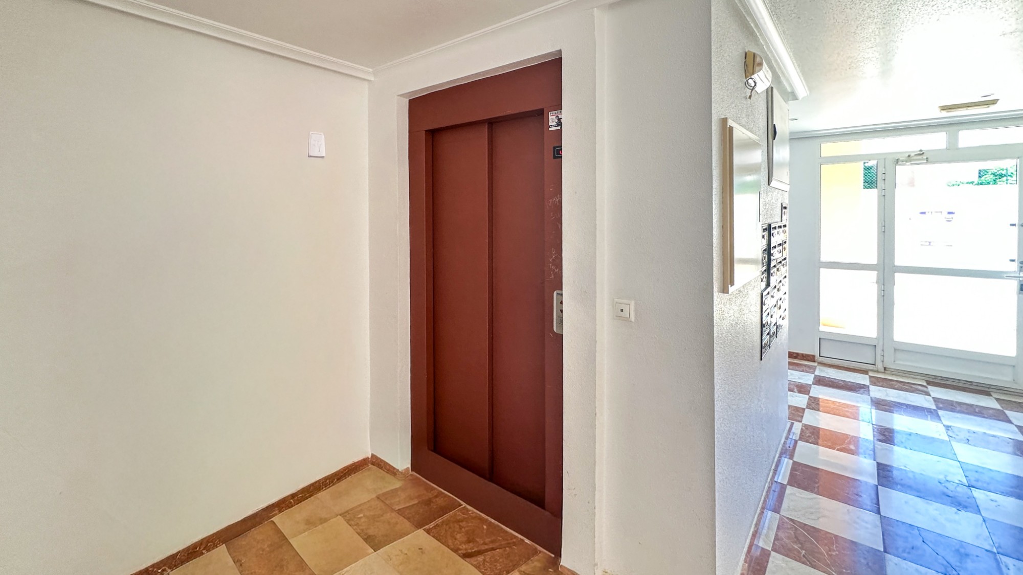 For sale - 2 Bedroom 2 Bathroom Apartment in Guardamar del Segura - Costa Blanca  - Alicante