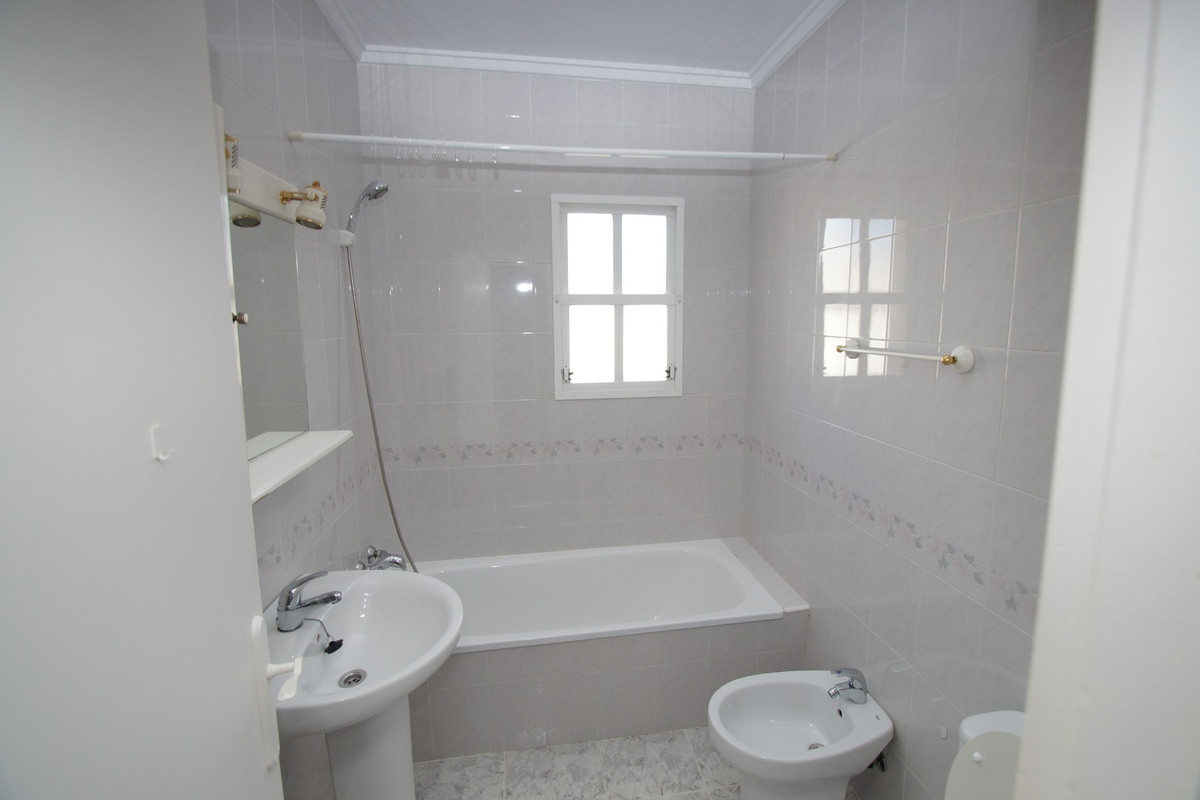 For sale - 2 Bedroom 1 Bathroom House - Bungalow in Orihuela - Playa Flamenca  - Alicante