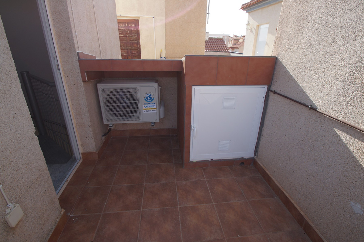For sale - 2 Bedroom 1 Bathroom House - Bungalow in Orihuela - Playa Flamenca  - Alicante